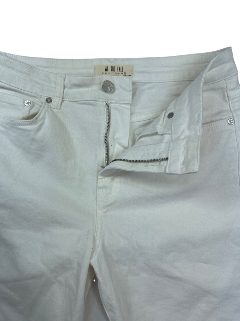 SALE!We The Free White Embroidered Jeans Size 31 Floral Cutout Frayed Hem - Picture 7 of 12
